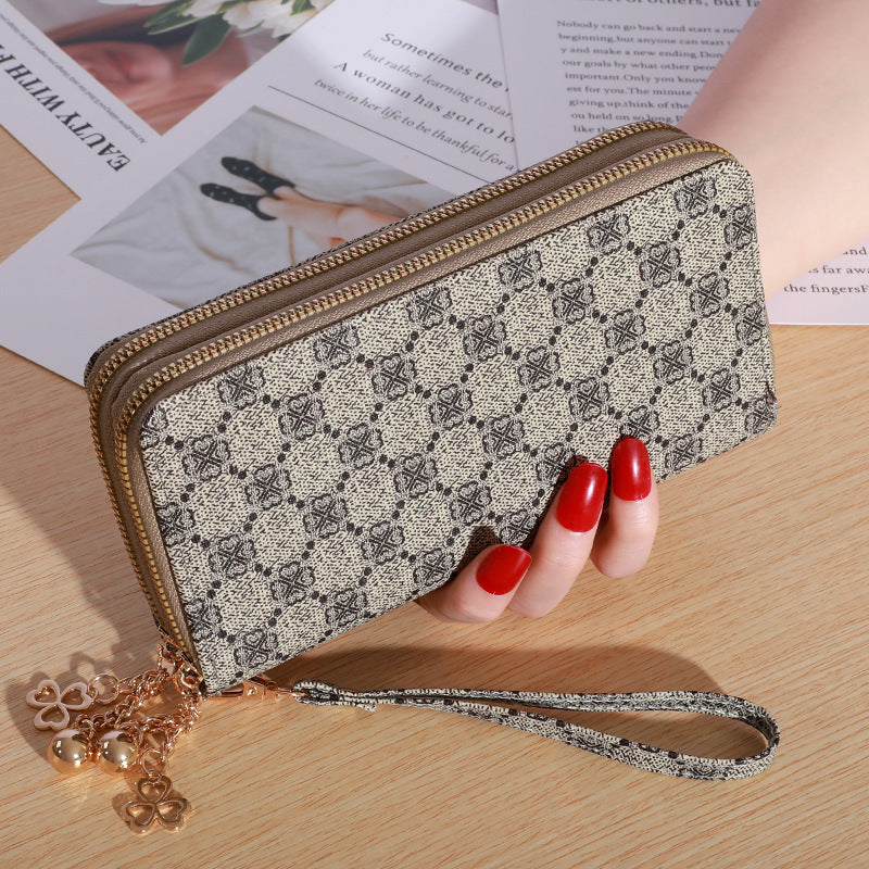 Women's Hand Holding Casual Double Zip Purse