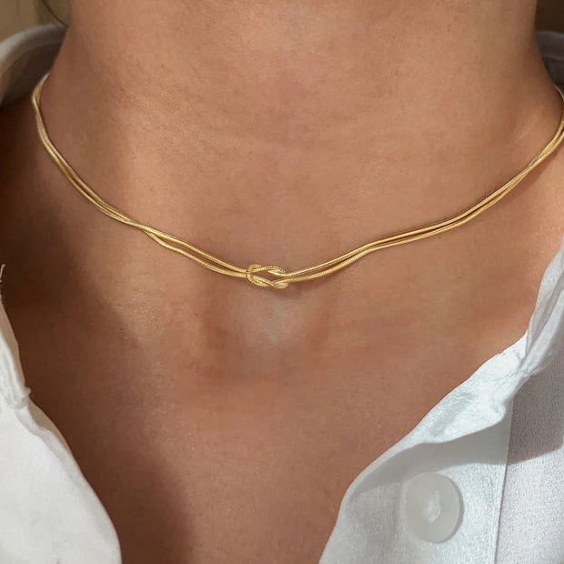 Women's Knotted Snake Chain