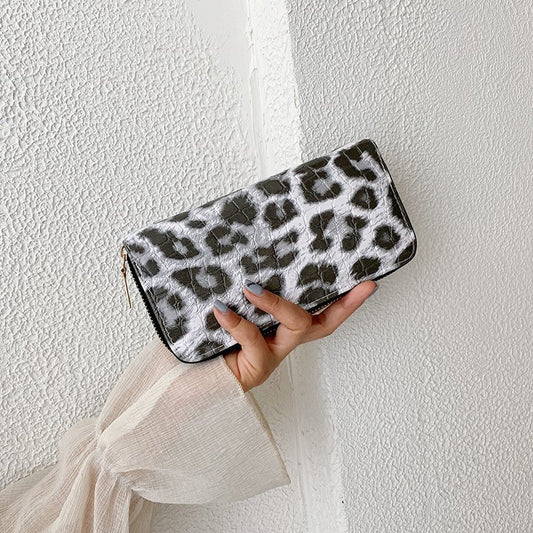 Ladies Leopard Patterned Purse