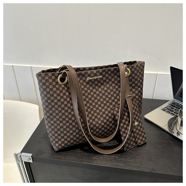 Large Capacity Retro Printed Shoulder Bag