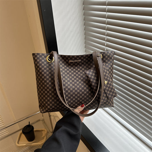 Large Capacity Retro Printed Shoulder Bag