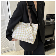Large Capacity Retro Printed Shoulder Bag