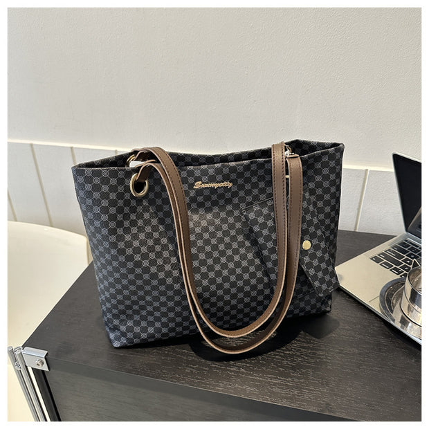 Large Capacity Retro Printed Shoulder Bag