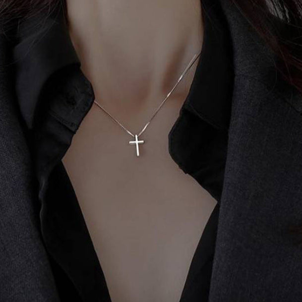 Simple Plain Cross Pendant Clavicle Chain