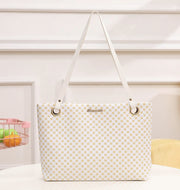 Large Capacity Retro Printed Shoulder Bag