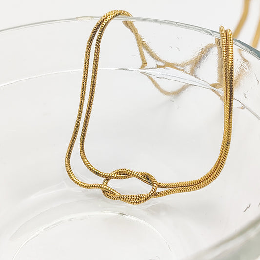 Women's Knotted Snake Chain